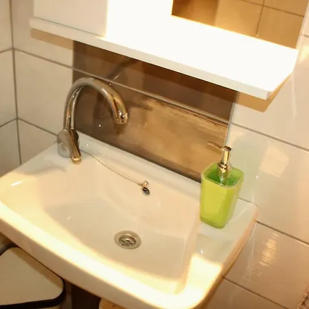 Maira Luxury شقة لِتوخورو